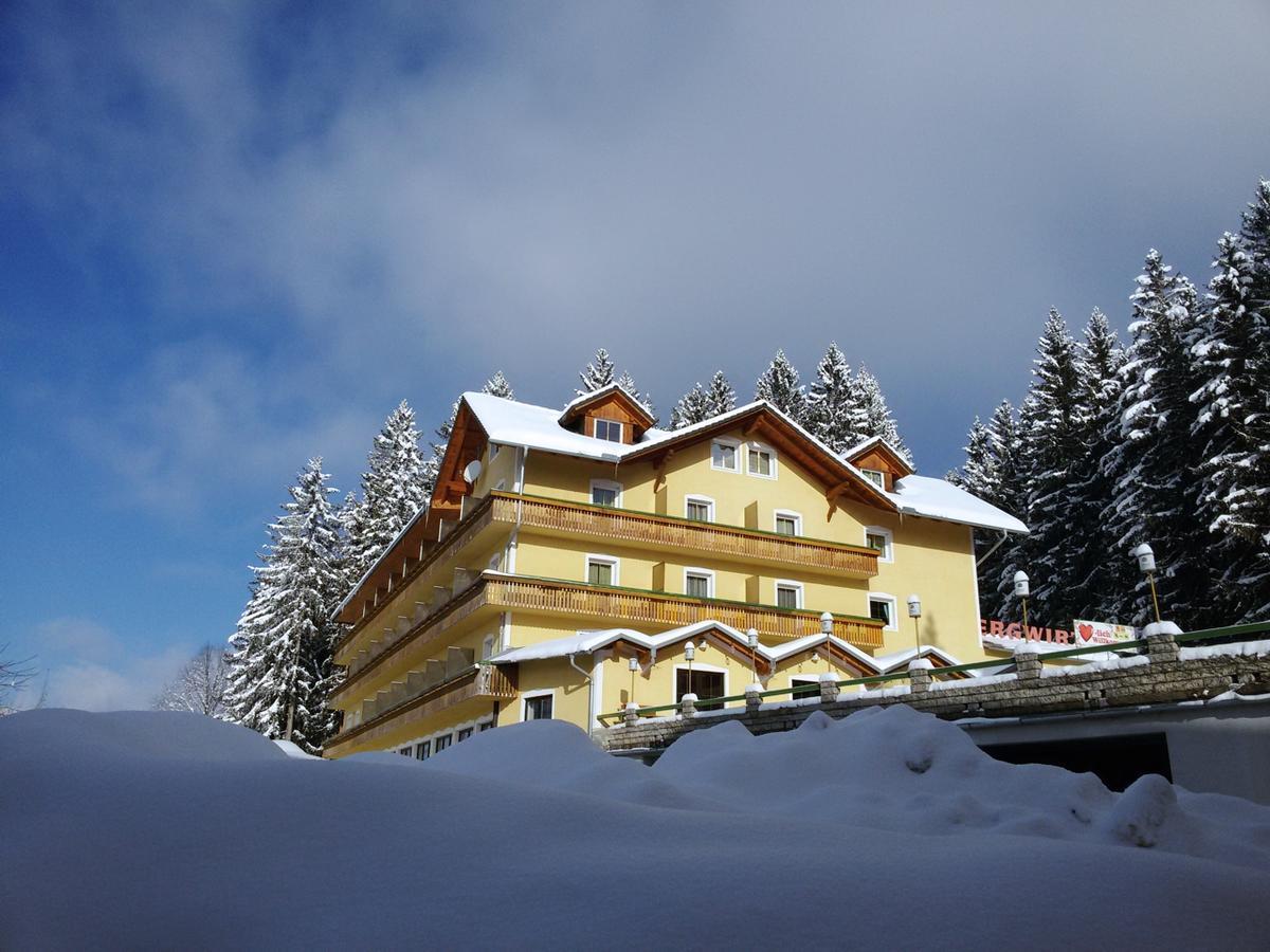 Liebesnesterl Bergwirt - Boutique Hotel Koeflach Exterior photo
